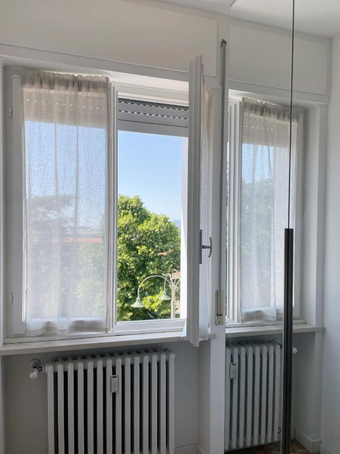 Confortini Rooms Sunday Verona Exterior photo