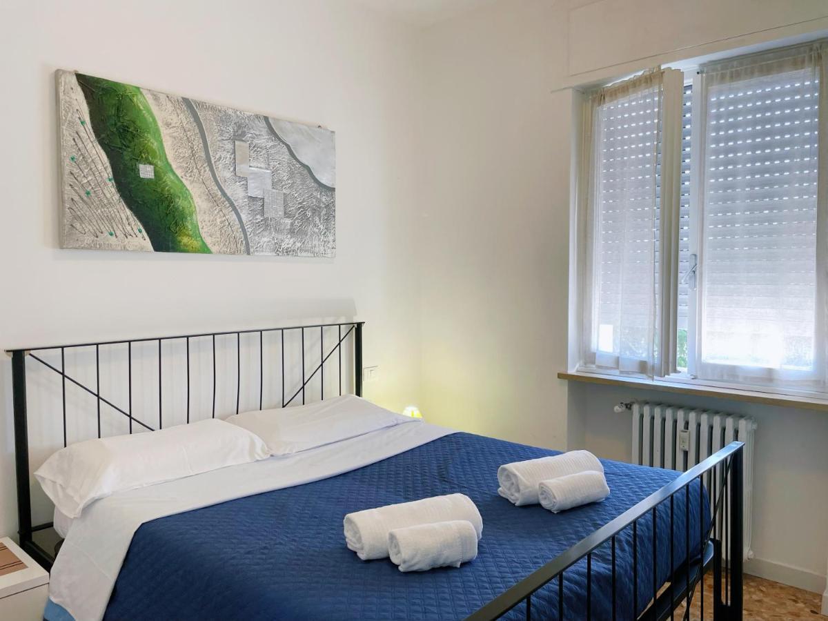 Confortini Rooms Sunday Verona Exterior photo