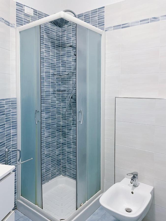 Confortini Rooms Sunday Verona Exterior photo